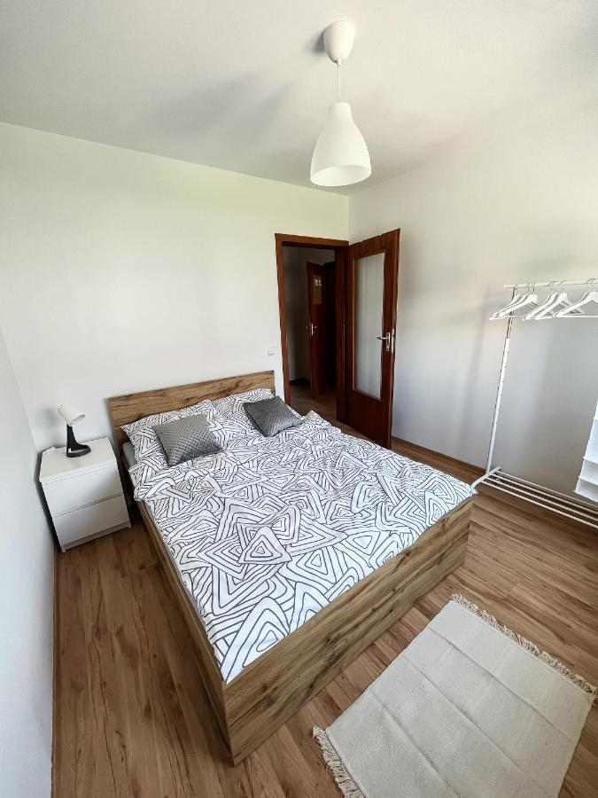 Uroczy Apartament Pod Skarpa วาโดวิเซ ภายนอก รูปภาพ