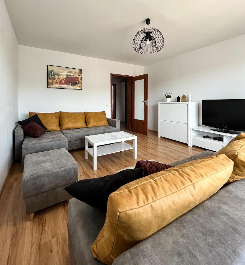 Uroczy Apartament Pod Skarpa วาโดวิเซ ภายนอก รูปภาพ